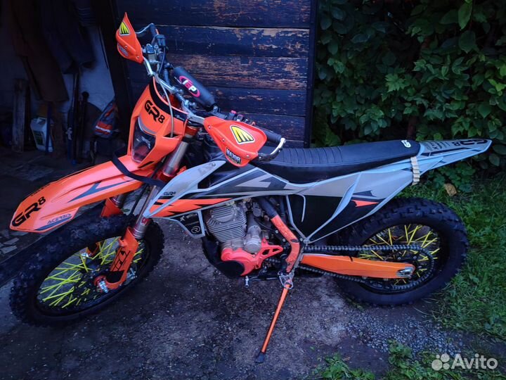 Продам мотоцикл GR8