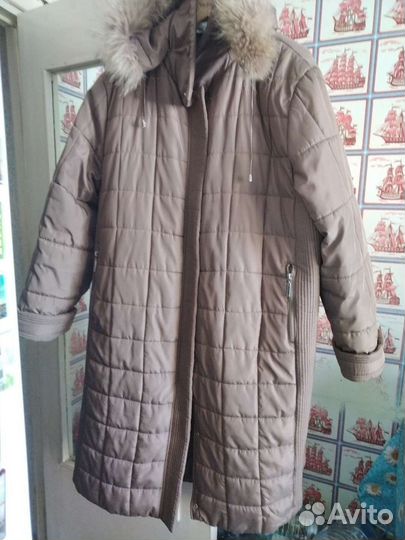 Пальто, шапки, плащ