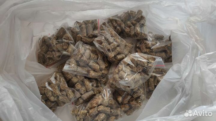 Корм для грызунов, прессованное сено