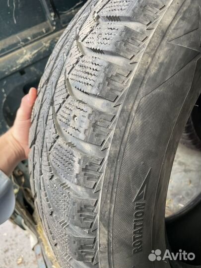 Bridgestone Ice Cruiser 7000 265/60 R18