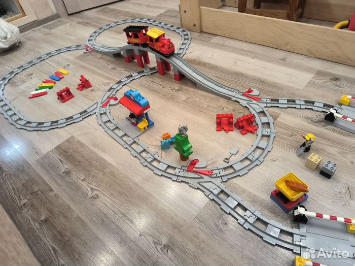 Lego duplo поезд