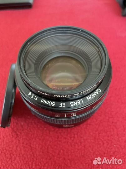 Зеркальный фотоаппарат Canon EOS 7D