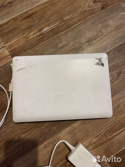 Ноутбук asus
