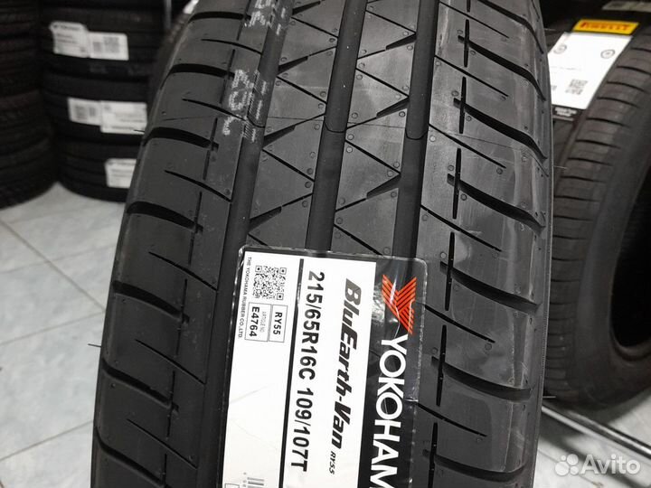 Yokohama BluEarth-Van RY55 215/65 R16C