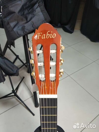Классическая гитара 4/4 Fabio FB3910