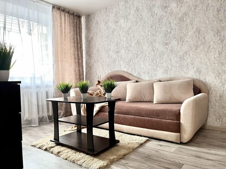 2-к. квартира, 45 м², 2/9 эт.