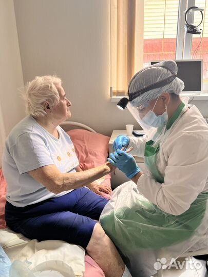 Парамедицинский педикюр пожилым с выездом на дом