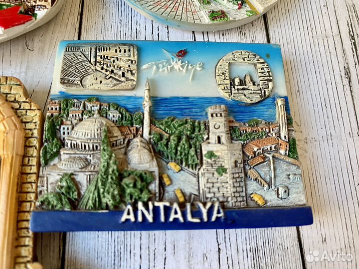 Магниты сувенирные керамические