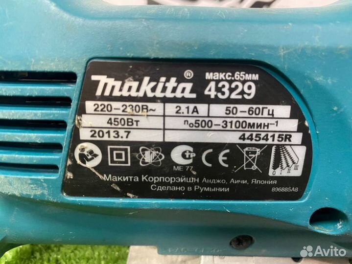 Лобзик электрический Makita 4329