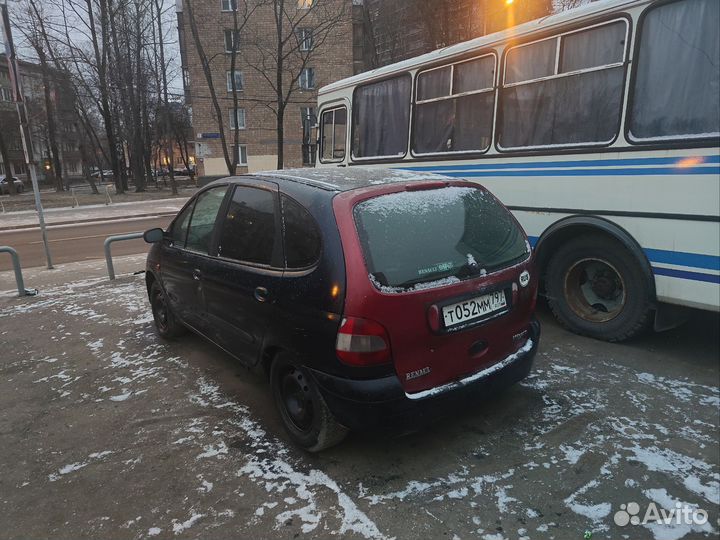 Renault scenic