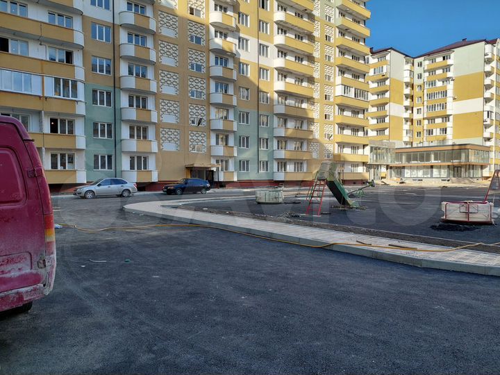 3-к. квартира, 92 м², 3/10 эт.