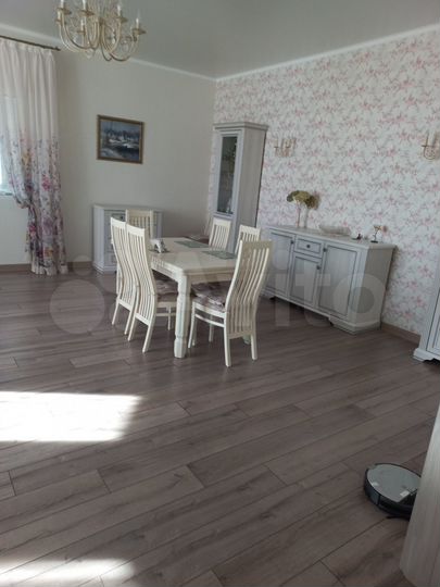 Дом 408 м² на участке 15 сот.