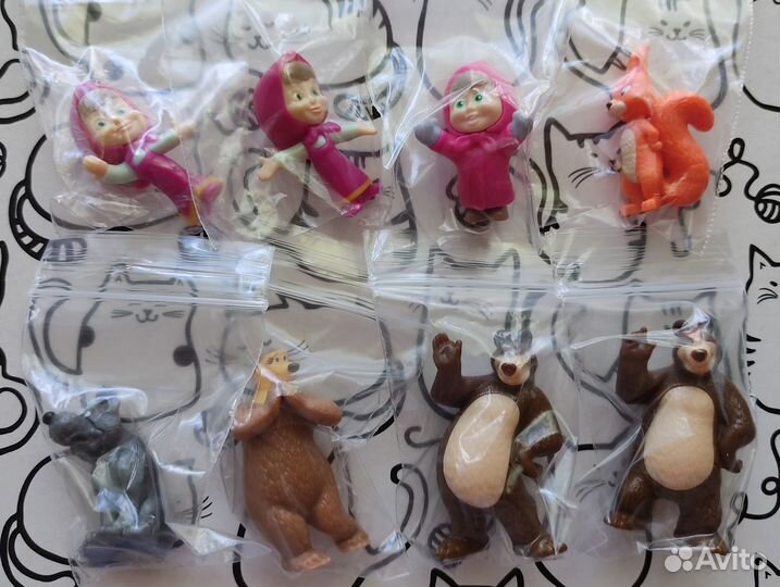 Наборы kinder *Марвел*, *Маша и медведь*