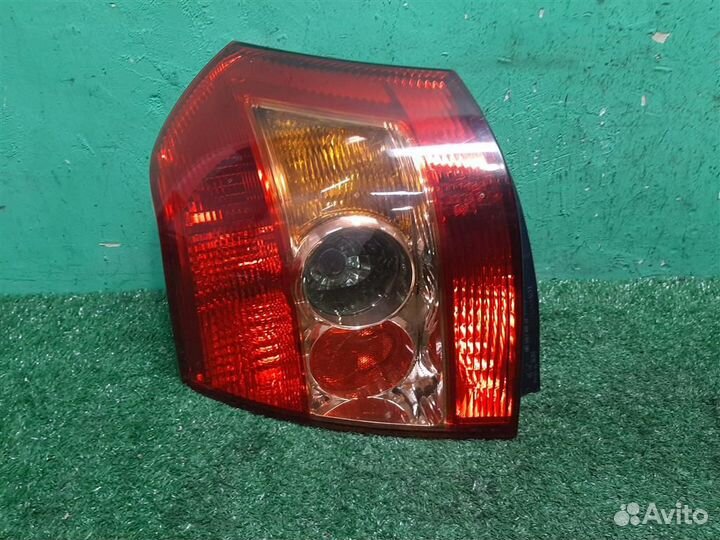 Фонарь задний левый Toyota Corolla E120 2006