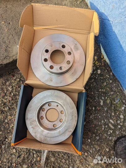 Диски тормозные opel astra cadett corsa Vectra