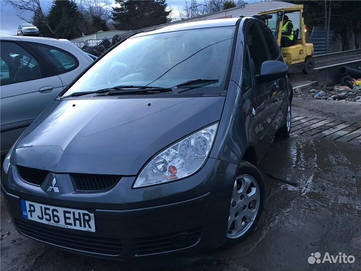 Разбор на запчасти Mitsubishi Colt 2004-2008