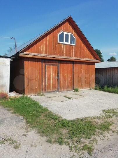 Гараж, > 30 м²