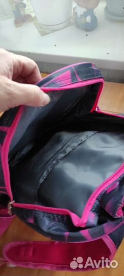 Школьный рюкзак+пенал в подарок