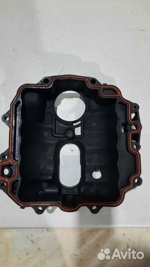 Крышка впускного коллектора Chevrolet Blazer S15