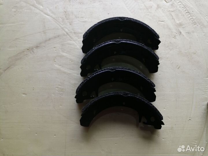 Тормозные колодки задние барабанные ATE для ваз