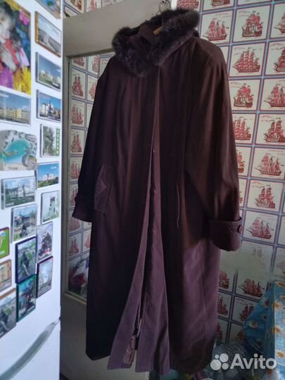 Пальто, шапки, плащ