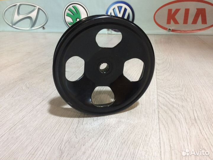 Шкив насоса гур Solaris Kia Rio 2010-2017гг