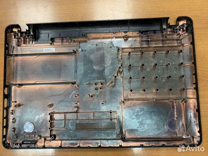 Поддон, нижняя часть Asus X540YA