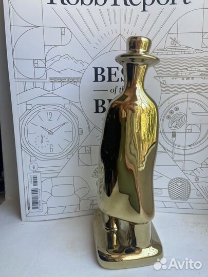 Декоративная фигурка Золотой человек