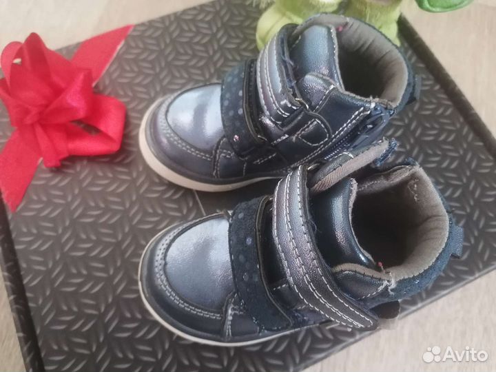 Ботинки демисезонные для девочки 20 размер
