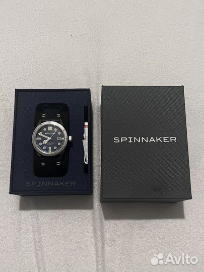 Часы автомат Spinnaker Cahill