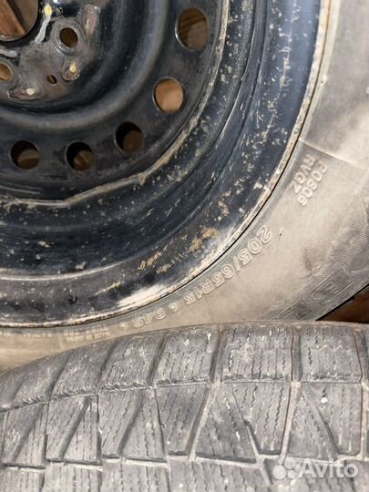 Bridgestone Blizzak DM-V1 205/55 R15