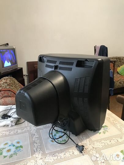 Телевизор samsung