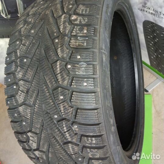 Pirelli Ice Zero 295/40 R21 111H