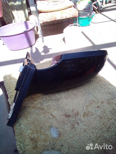 Зеркало заднего вида Kia sportage 2010 правая