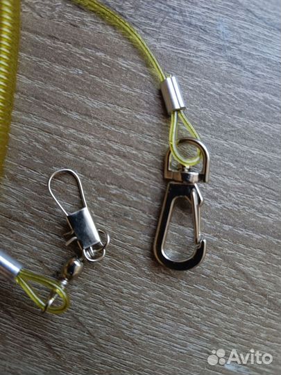 Шнур пружинный гибкий поводок 3м