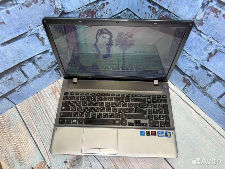 Игровой ноутбук intel core i7/SSD/8Gb/2видеокарты