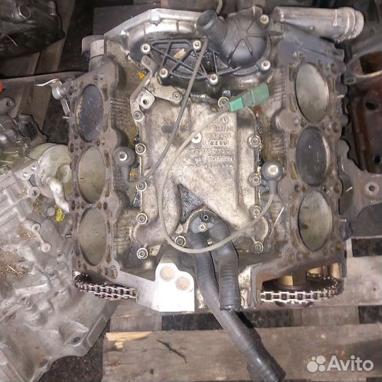 Двигатель 3.2 fsi AUK на запчасти