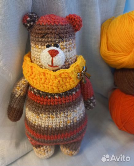 Игрушки ручной работы, связаны крючком