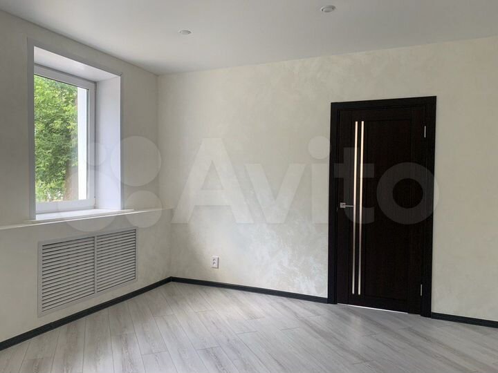 2-к. квартира, 37,5 м², 1/3 эт.