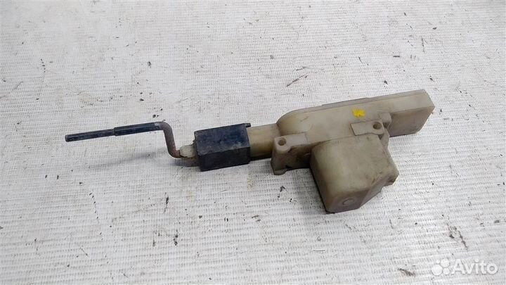 Электропривод замка лючка бака BMW 3 E30 82-91г