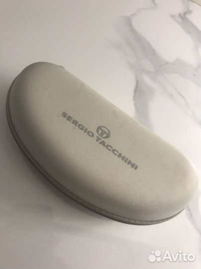 Солнцезащитные очки женские