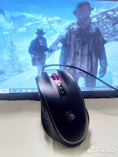 Игровая клавиатура и мышка