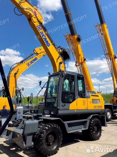 Колёсный экскаватор XCMG XE150WD, 2023