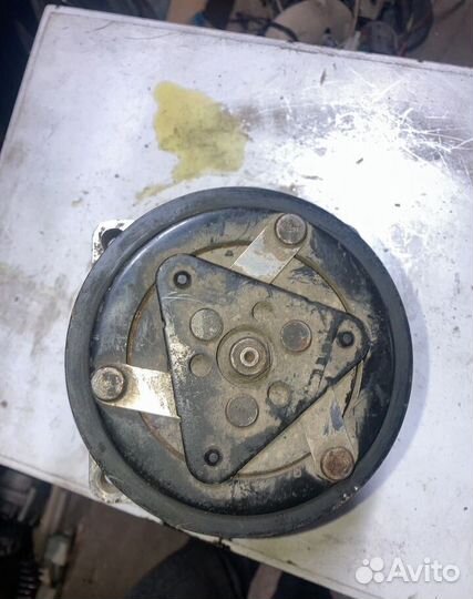 Компрессор кондиционера Renault Master 2