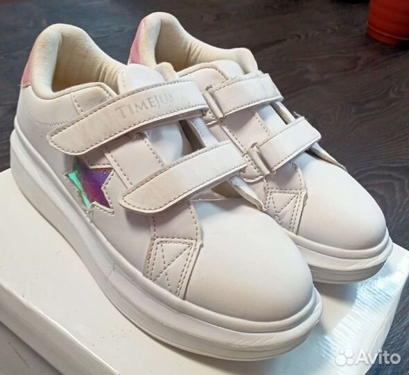 Кросовки для девочки