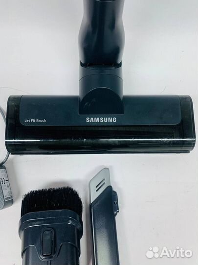 Пылесос ручной Samsung VS15A6031R5/EV