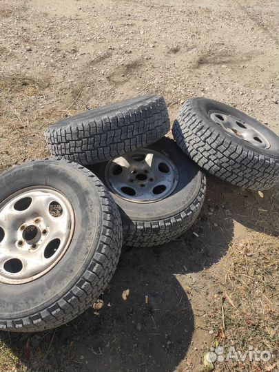 КАМА Kама-233 235/75 R15