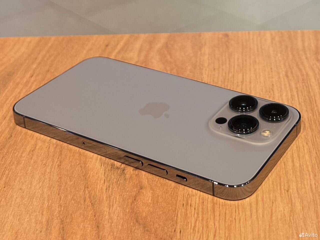 iPhone 13 Pro, 256 ГБ, SIM + eSIM
