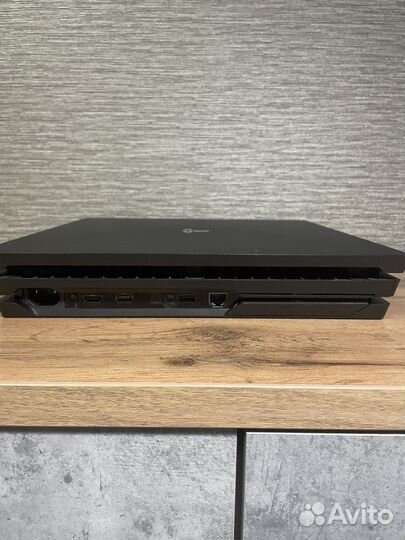 Sony PS4 pro 1tb