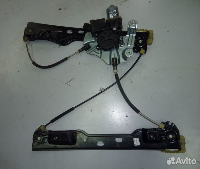 Opel Astra J седан стеклоподъемник электро